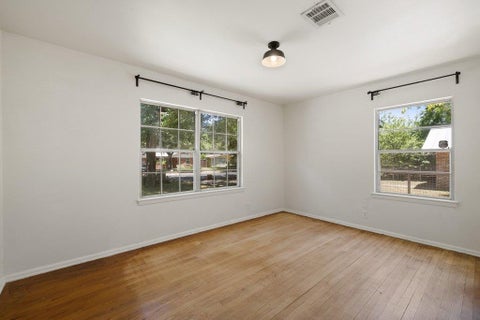 Tiny photo for 1609 Larkwood DR, Austin, TX 78723 (MLS # 7435858)