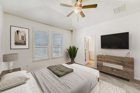 Tiny photo for 410 Anacua LOOP #30, Manchaca, TX 78652 (MLS # 5100996)