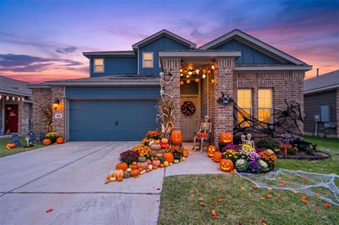 Photo of 230 Madrid ST, Kyle, TX 78640 (MLS # 9586542)