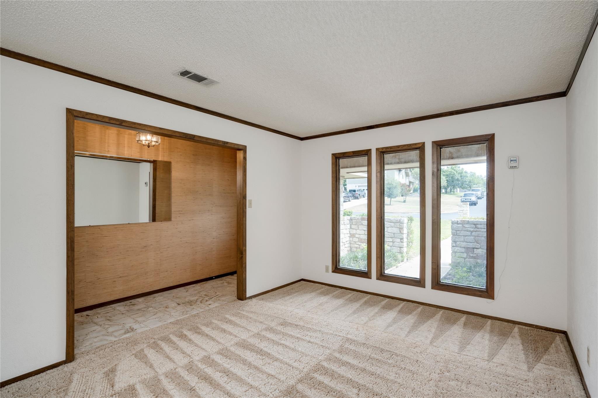 3907 Eagle WAY