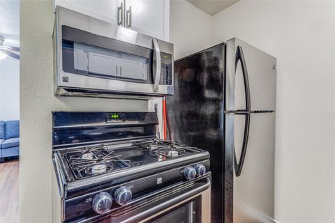 Tiny photo for 2401 Manor RD #113, Austin, TX 78722 (MLS # 8381368)