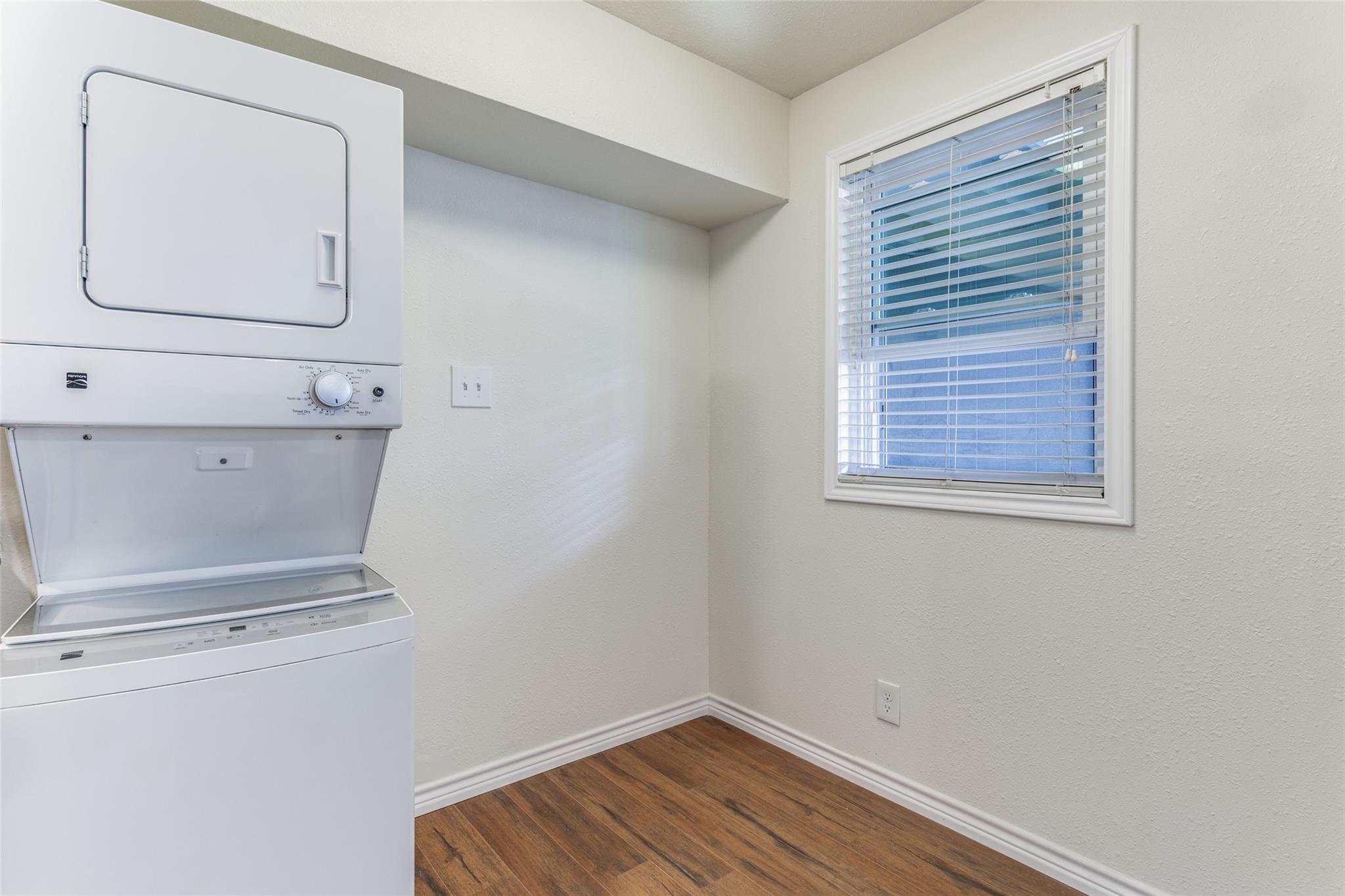 2401 Manor RD 113