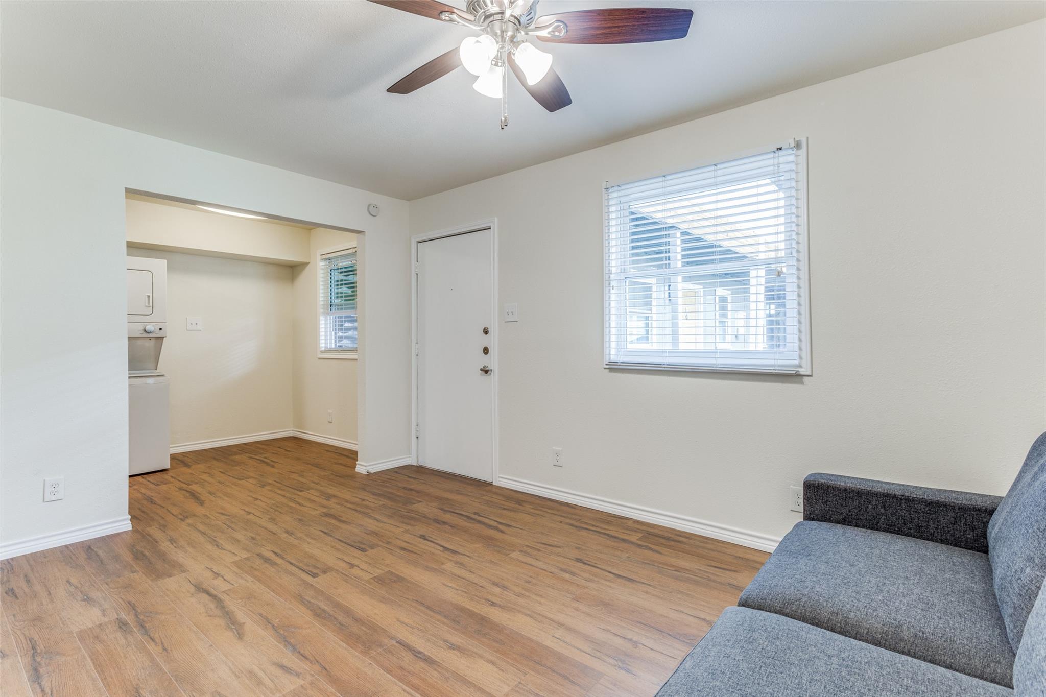 2401 Manor RD 113