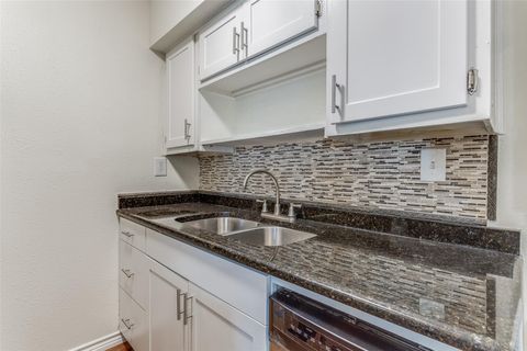 Tiny photo for 2401 Manor RD #113, Austin, TX 78722 (MLS # 8381368)