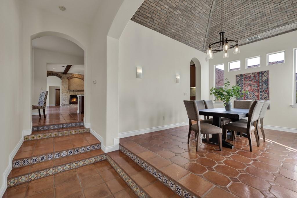 102 Senisa CT