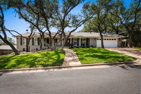 Photo of 3407 Mount Barker DR, Austin, TX 78731 (MLS # 4481757)