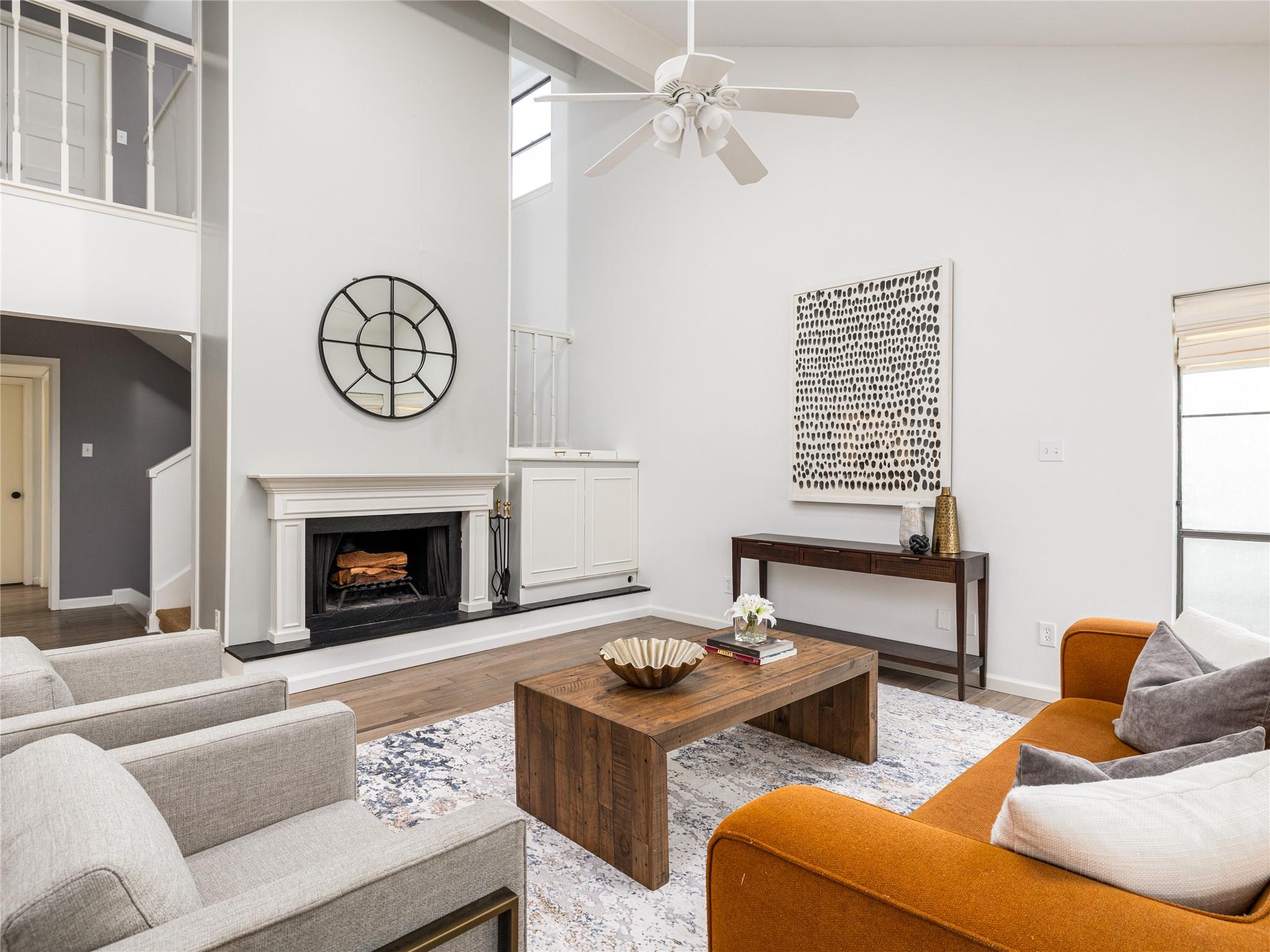 1821 Westlake DR 116