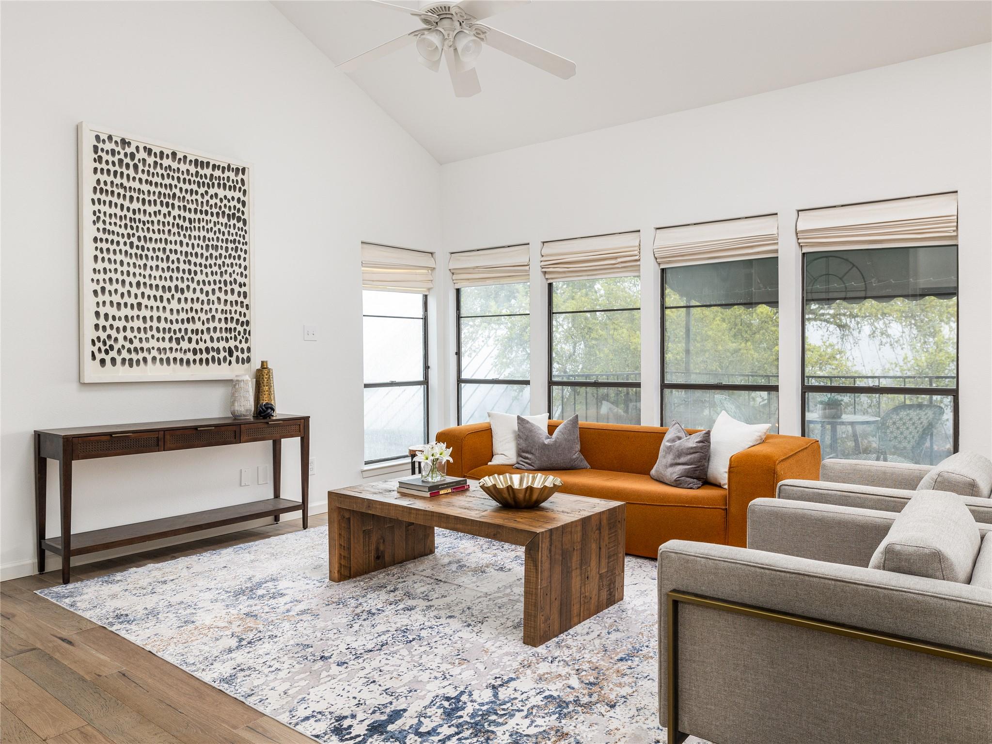 1821 Westlake DR 116