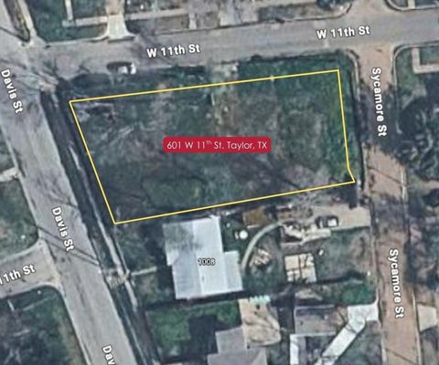 Photo of 601 W 11th ST, Taylor, TX 76574 (MLS # 4814063)