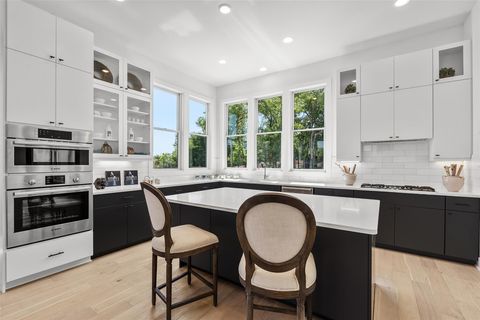 Tiny photo for 4916 Meller GDNS, Austin, TX 78741 (MLS # 1051702)