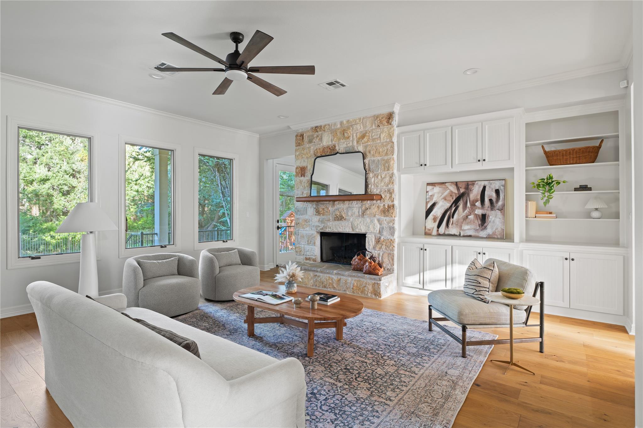 6636 Dogwood Creek DR