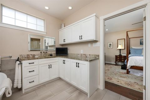 Tiny photo for 914 Challenger, Lakeway, TX 78734 (MLS # 6189938)