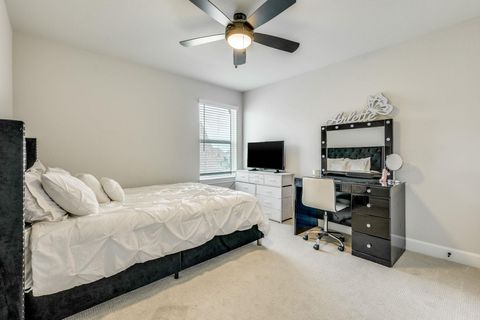 Tiny photo for 17420 Autumn Falls DR, Manor, TX 78653 (MLS # 1300513)