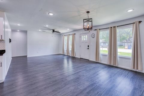 Tiny photo for 6202 Carnation TER, Austin, TX 78741 (MLS # 3442127)