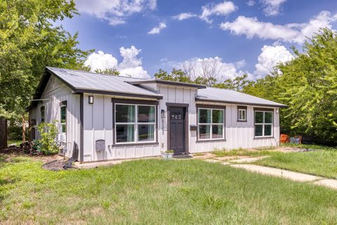 Tiny photo for 6202 Carnation TER, Austin, TX 78741 (MLS # 3442127)