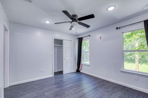 Tiny photo for 6202 Carnation TER, Austin, TX 78741 (MLS # 3442127)