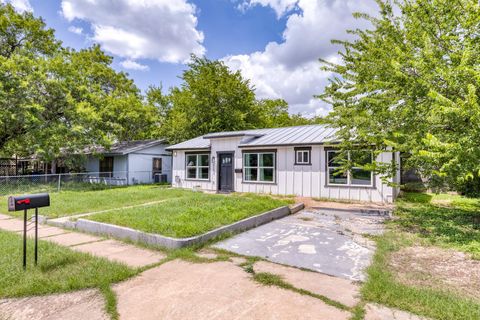 Tiny photo for 6202 Carnation TER, Austin, TX 78741 (MLS # 3442127)