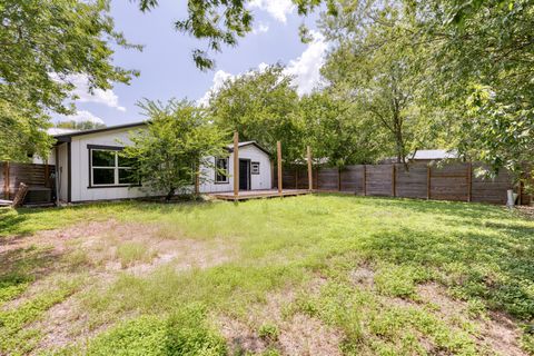 Tiny photo for 6202 Carnation TER, Austin, TX 78741 (MLS # 3442127)