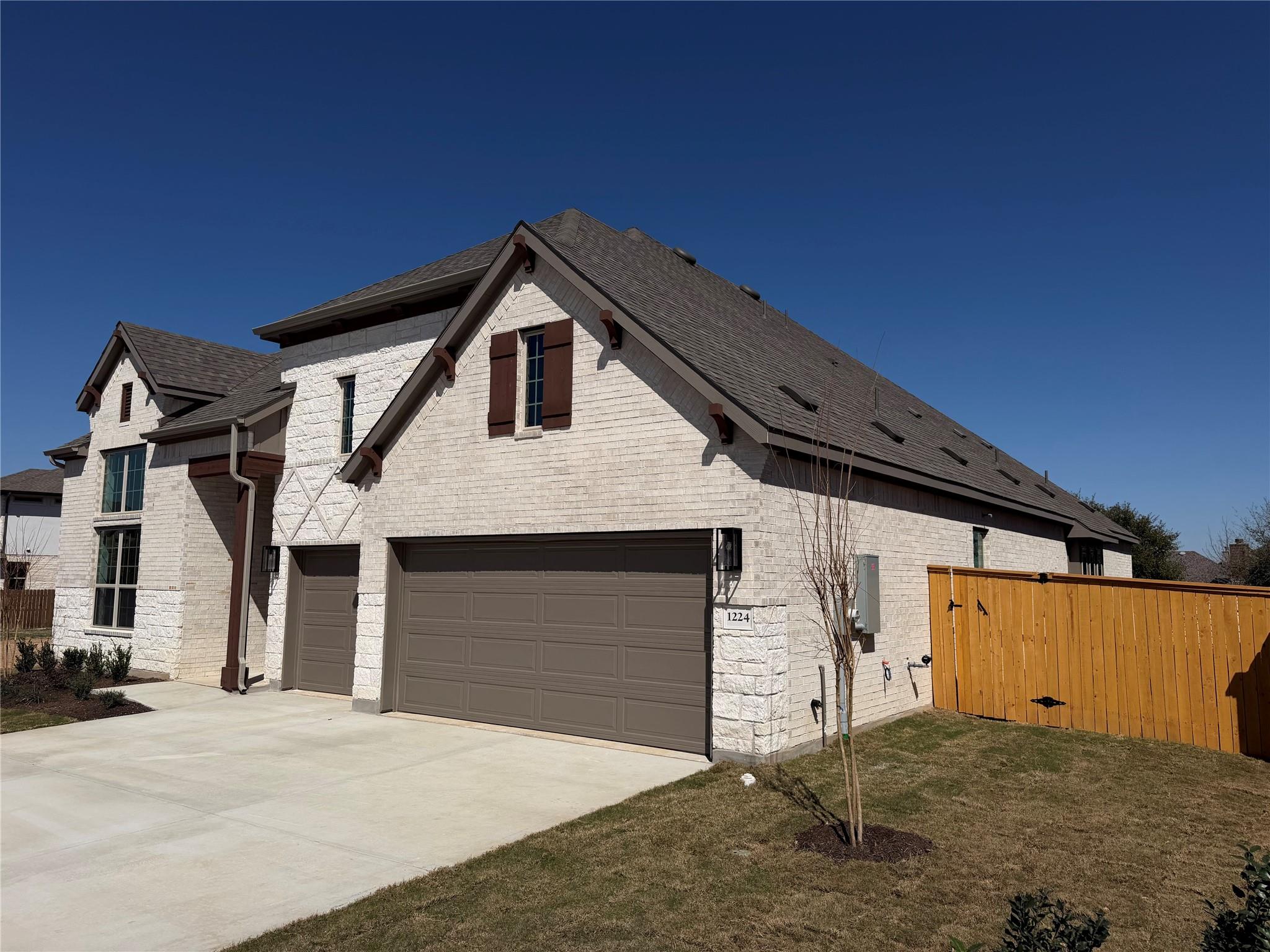 1224 Terrace View DR