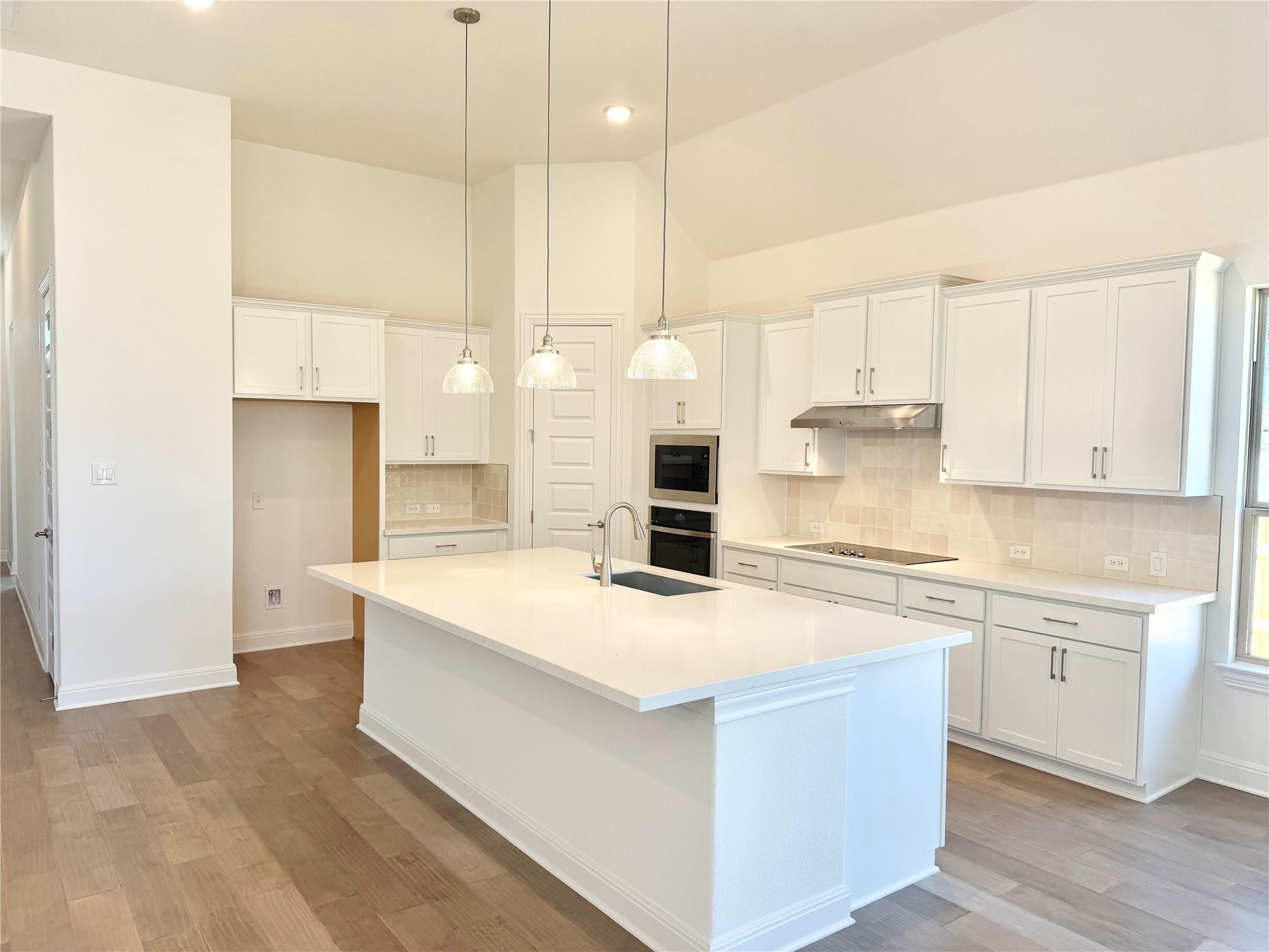 1224 Terrace View DR