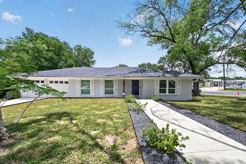 Photo of 6501 Willamette DR, Austin, TX 78723 (MLS # 1428341)