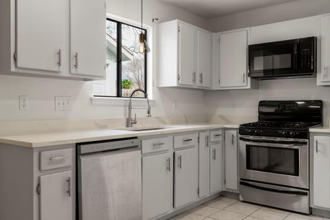 Tiny photo for 13004 Esplanade ST, Austin, TX 78727 (MLS # 1739694)