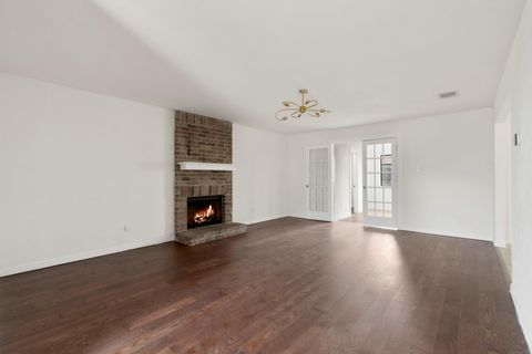 Tiny photo for 13004 Esplanade ST, Austin, TX 78727 (MLS # 1739694)