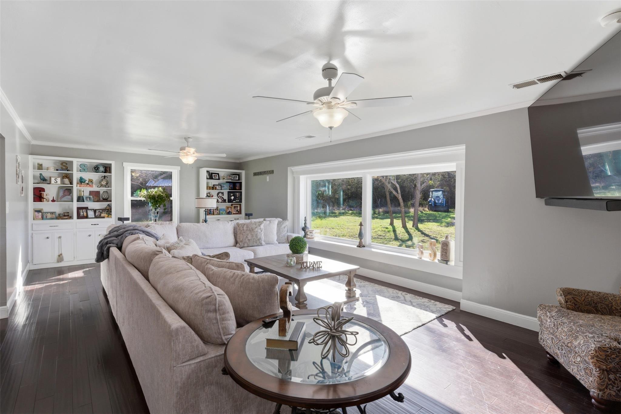 1272 County Road 2102