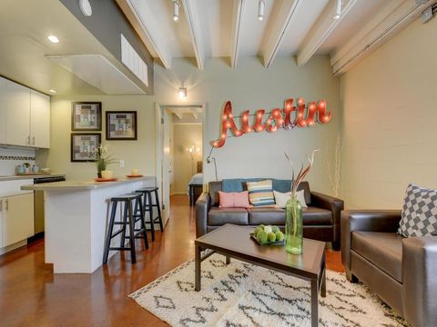 Photo of 2408 Leon ST #302, Austin, TX 78705 (MLS # 9398410)