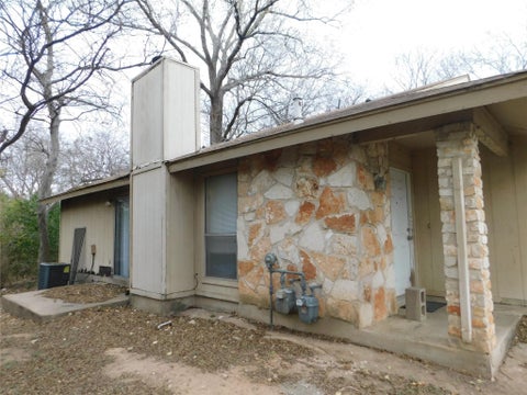 Photo of 12812 Tomanet TRL #A, Austin, TX 78727 (MLS # 1885152)