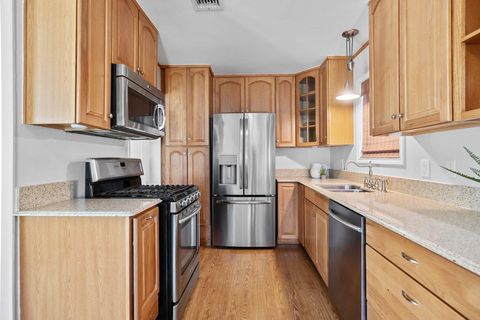 Tiny photo for 1701 Crown DR, Austin, TX 78745 (MLS # 9937430)