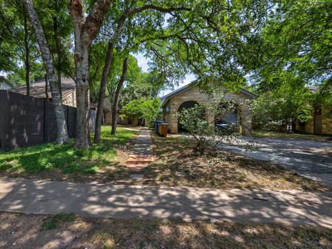 Photo of 1710 Cinnamon PATH, Austin, TX 78704 (MLS # 7907057) Photo of 1710 Cinnamon PATH, Austin, TX 78704 (MLS # 7907057)