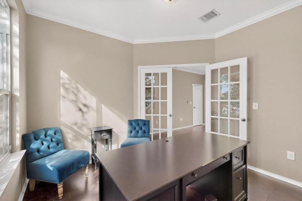 Photo of 7509 Nunsland DR, Austin, TX 78744 (MLS # 4321013)