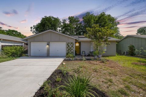 4708 Turnstone DR Austin TX 78744