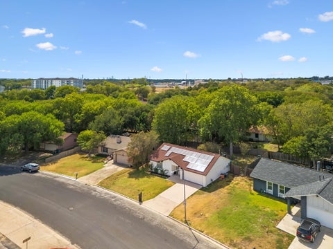 Tiny photo for 7300 Lazy Creek DR, Austin, TX 78724 (MLS # 2675431)
