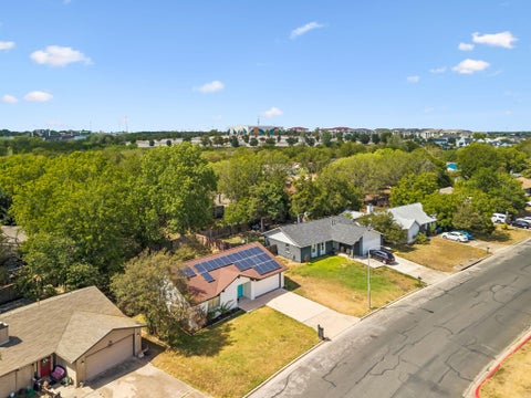 Tiny photo for 7300 Lazy Creek DR, Austin, TX 78724 (MLS # 2675431)