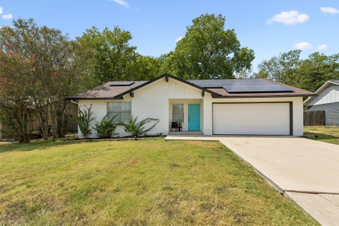 Photo of 7300 Lazy Creek DR, Austin, TX 78724 (MLS # 2675431)