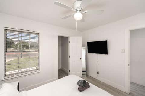 Tiny photo for 7300 Lazy Creek DR, Austin, TX 78724 (MLS # 2675431)