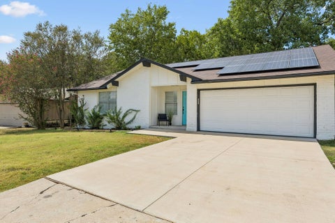 Tiny photo for 7300 Lazy Creek DR, Austin, TX 78724 (MLS # 2675431)