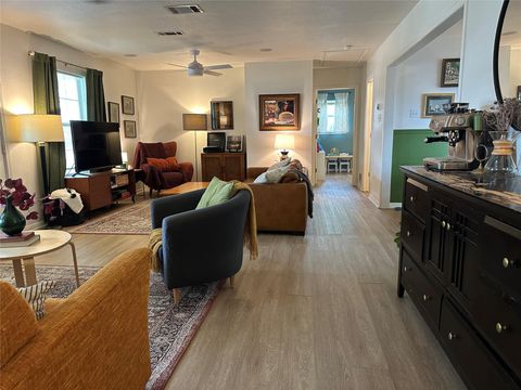 A home in Smithville