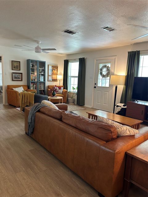 A home in Smithville