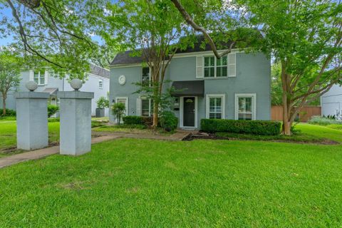 6109 Bullard DR A Austin TX 78757