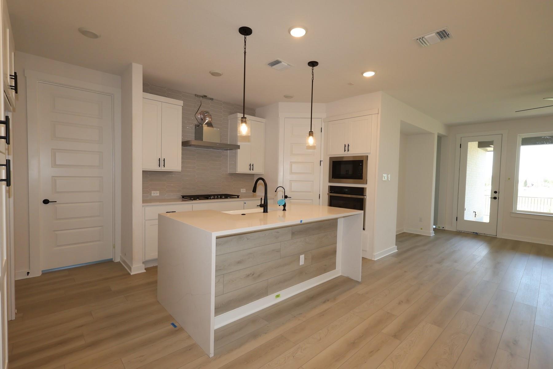 224 Rock Daisy Trail