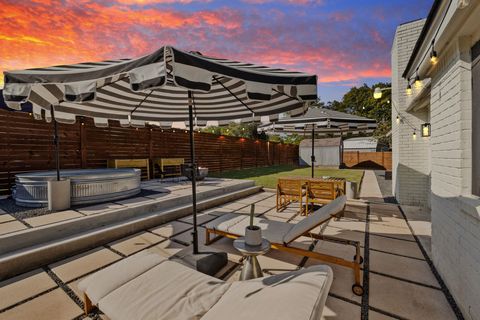 Tiny photo for 6502 Aldford CIR, Austin, TX 78745 (MLS # 3645010)