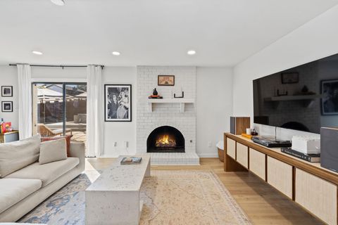 Tiny photo for 6502 Aldford CIR, Austin, TX 78745 (MLS # 3645010)