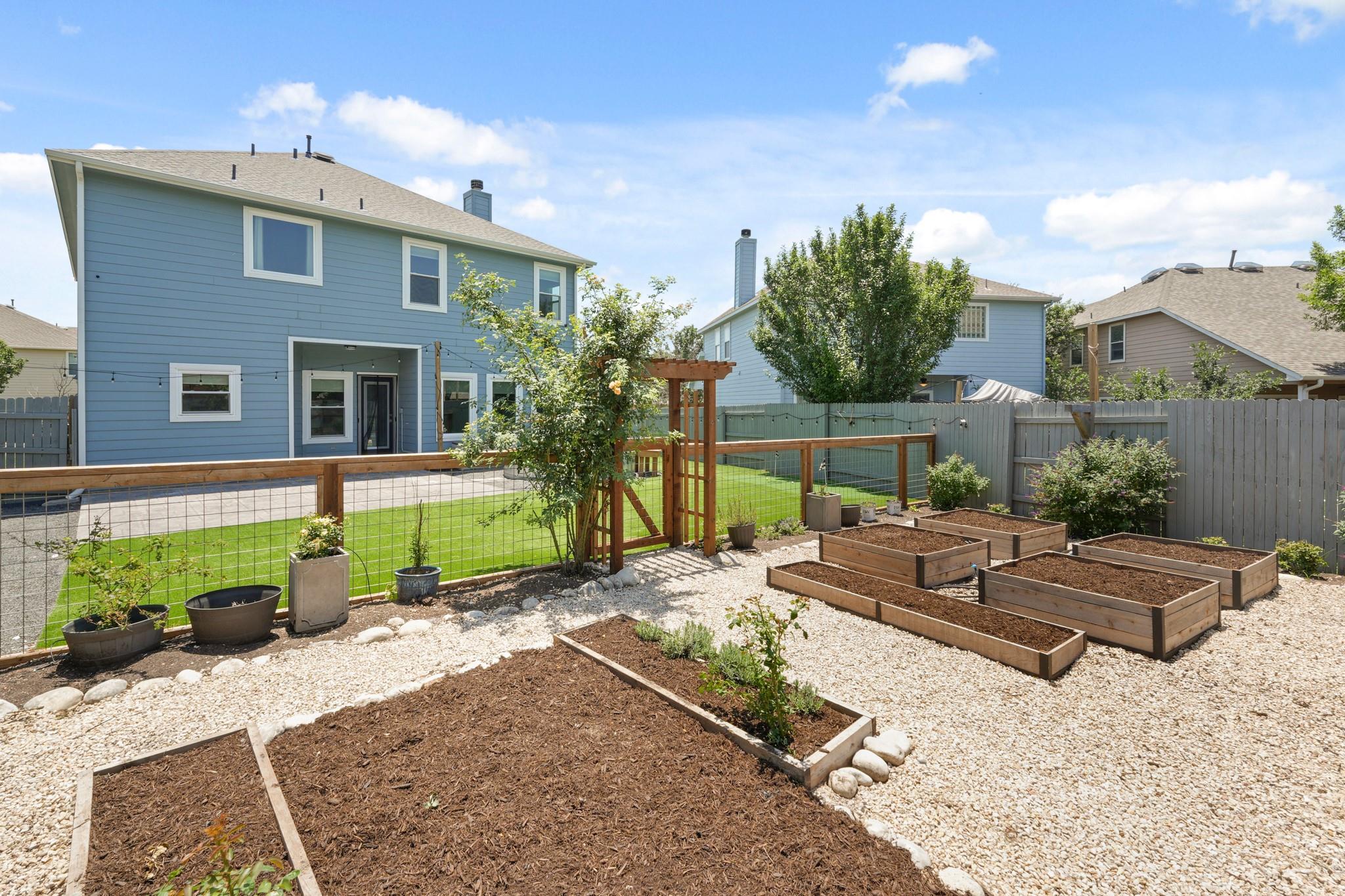 Georgetown, Texas 78628, United States, 4 Bedrooms Bedrooms, ,3 BathroomsBathrooms,Residential,Active,136421