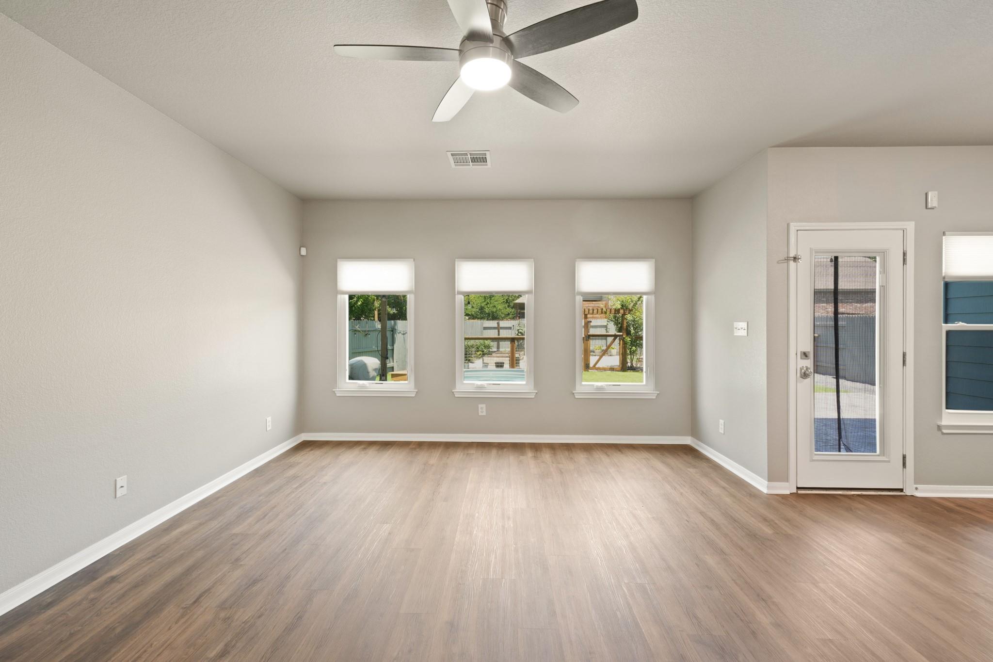 Georgetown, Texas 78628, United States, 4 Bedrooms Bedrooms, ,3 BathroomsBathrooms,Residential,Active,136421