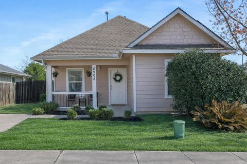 Photo of 6908 Villita CV, Austin, TX 78741 (MLS # 6484594)