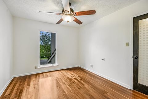 Tiny photo for 1716 Timberwood DR, Austin, TX 78741 (MLS # 4335716)