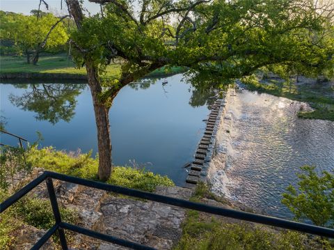 190 Private Rd 3011 RD Lampasas TX 78611